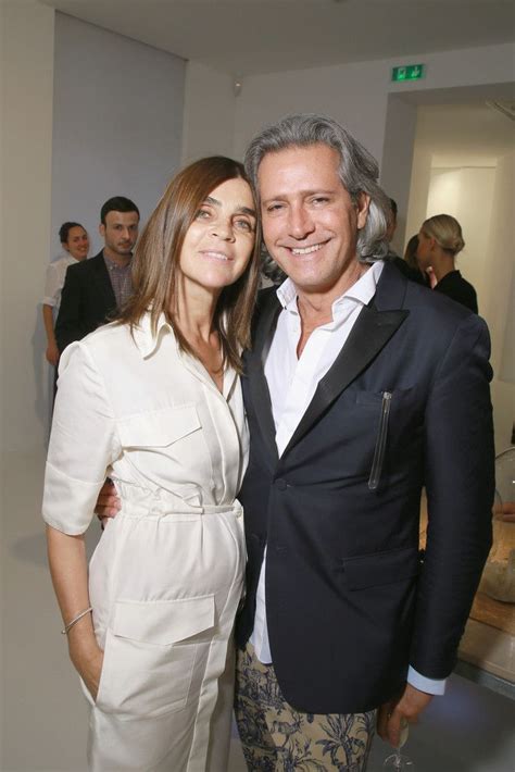 is carine roitfeld married